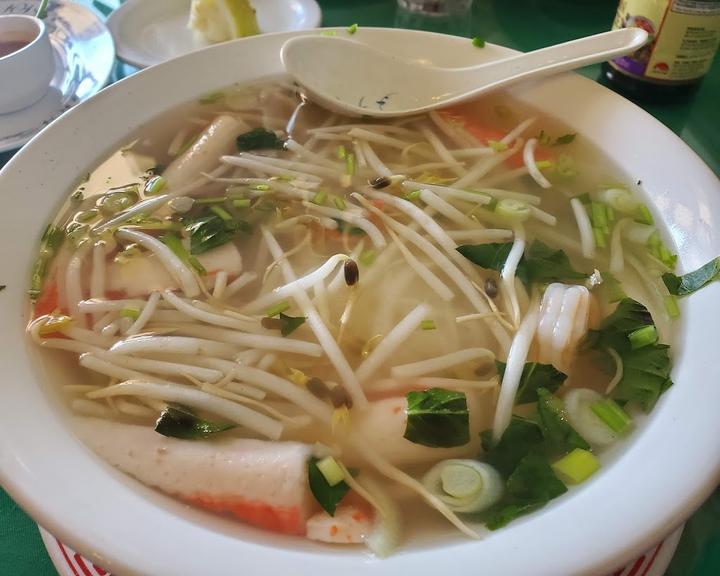 TAKESHII'S Vietnamese Cuisine